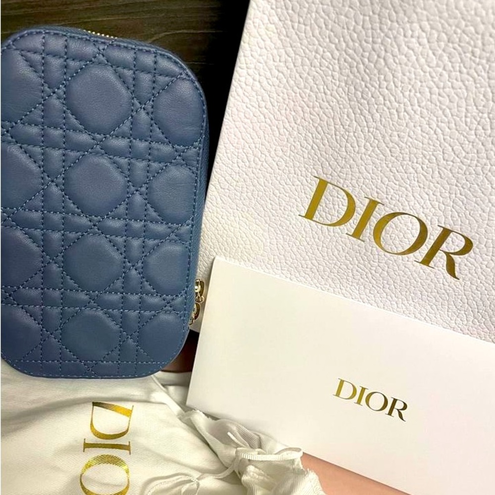 Lady Dior Call'in Dior Phone Holder